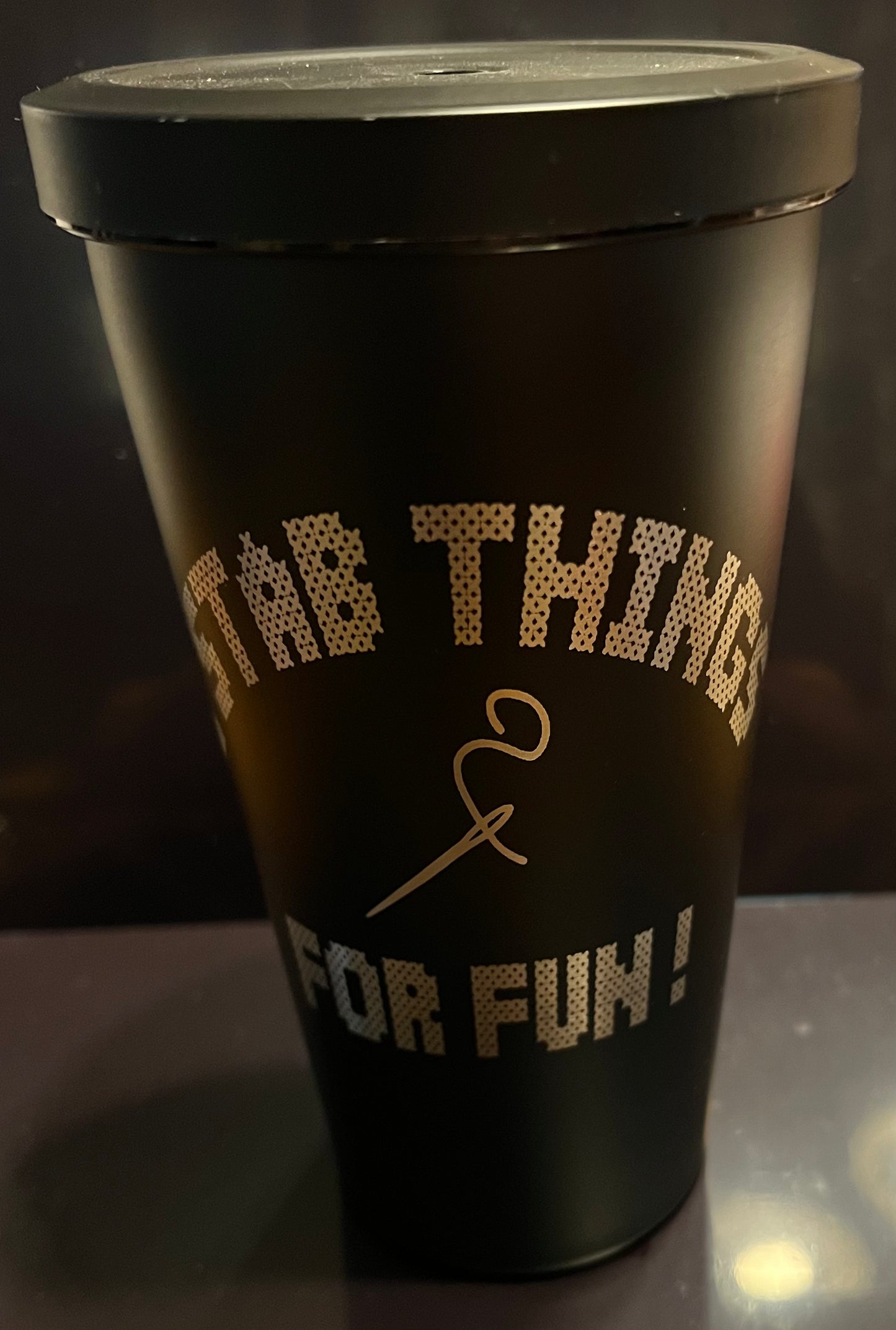 19 oz. Twist Top Vacuum Sealed Tumbler